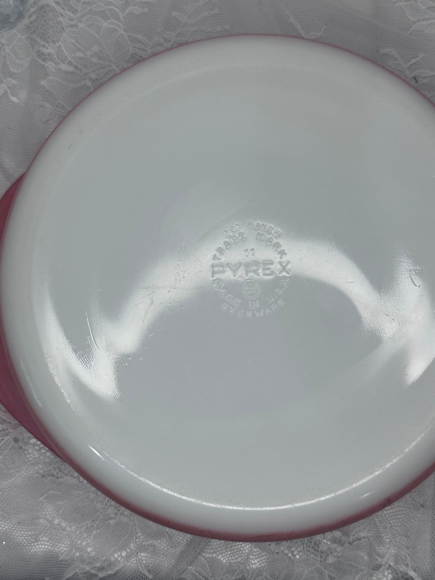 Vintage Pyrex (8 Inch) Flamingo Pink Round Pan