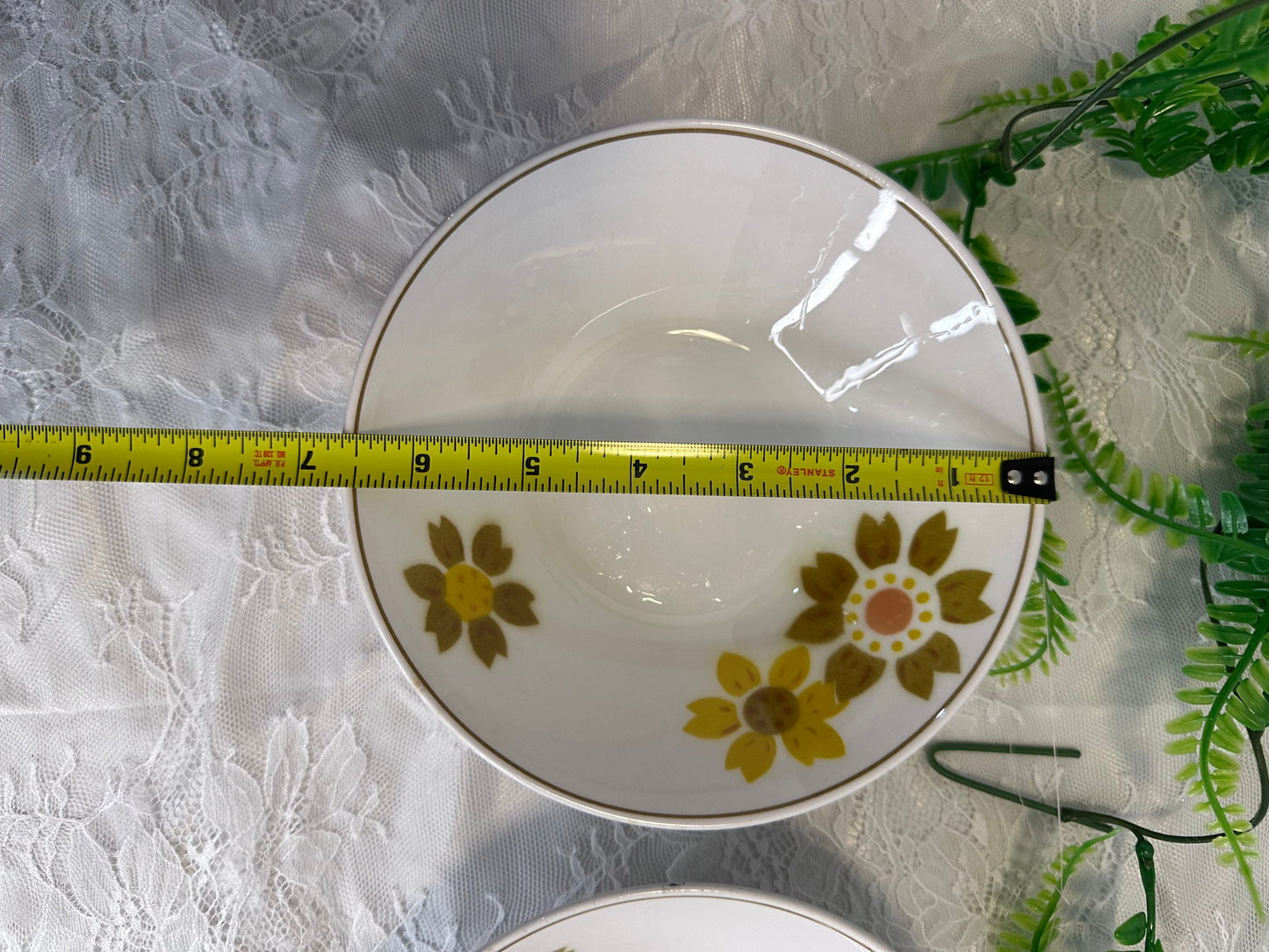 Mikasa Caper Flower bowl