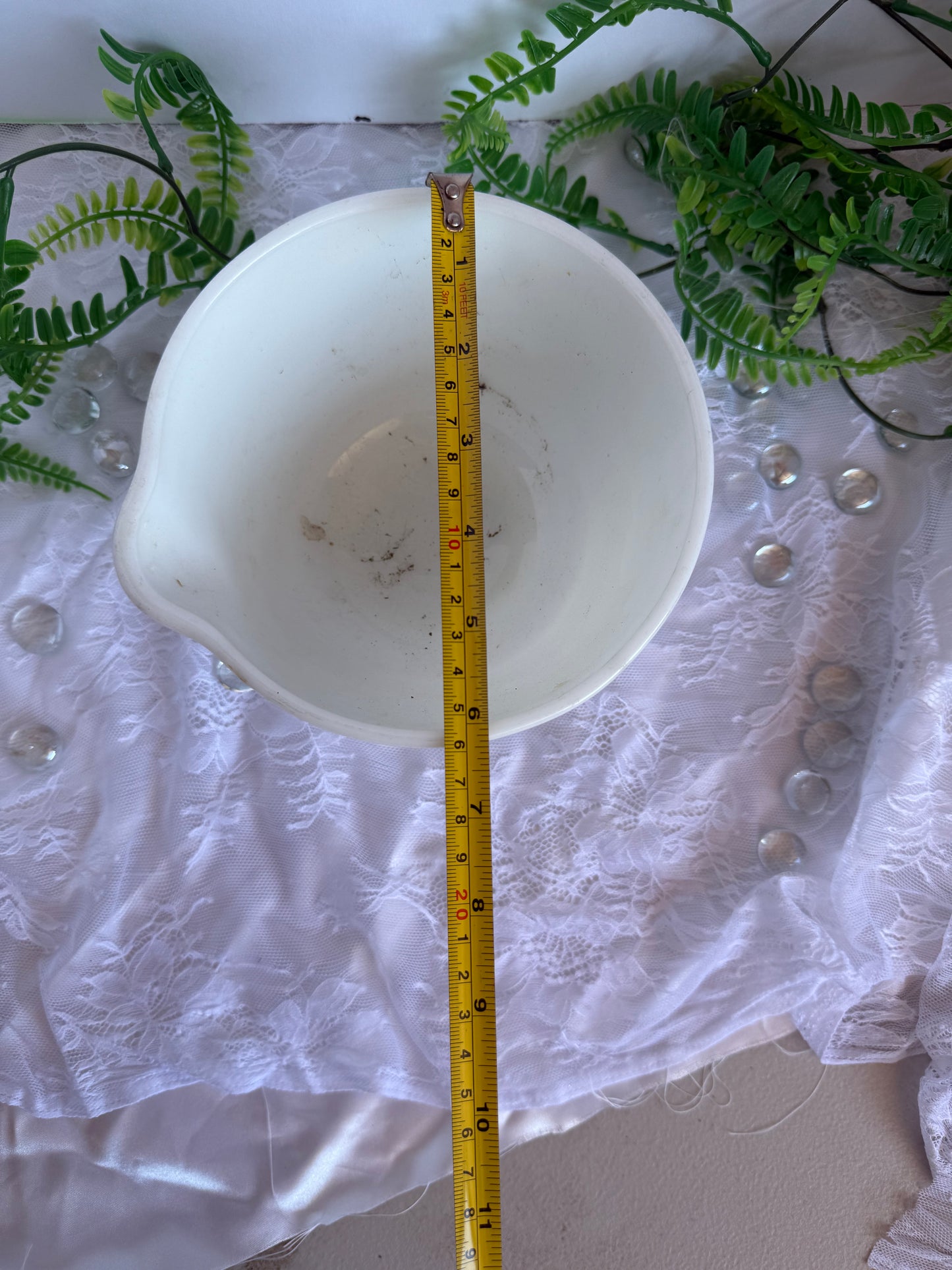 Vintage Pyrex Hamilton Beach mixing bowl