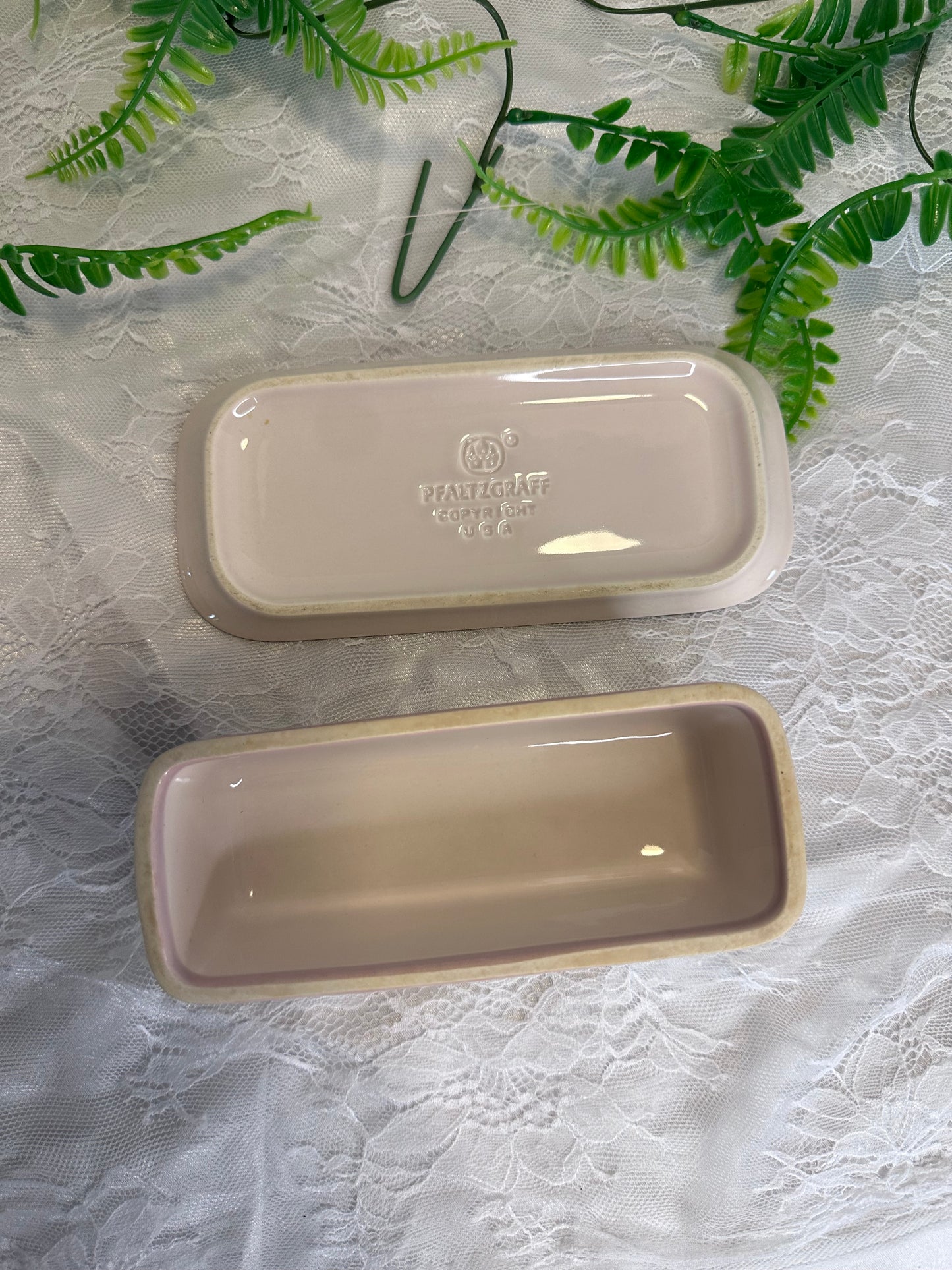 Pfaltzgraff Aura Pink Ceramic Butter Dish