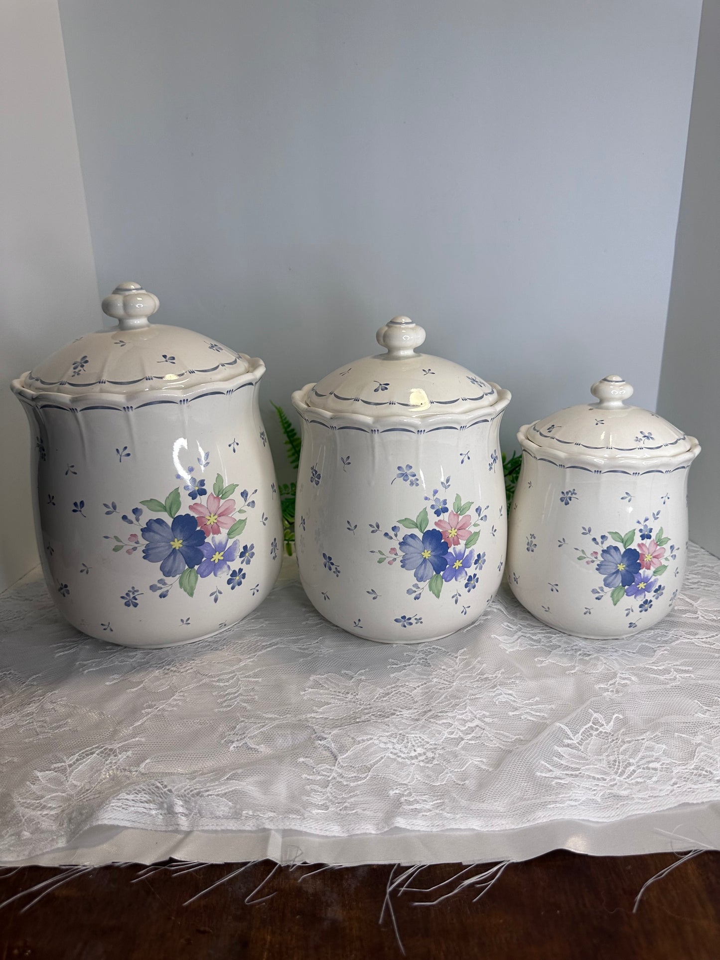 Vtg Nikko Provincial Designs Japan Dauphine Floral Canister Set Of 4