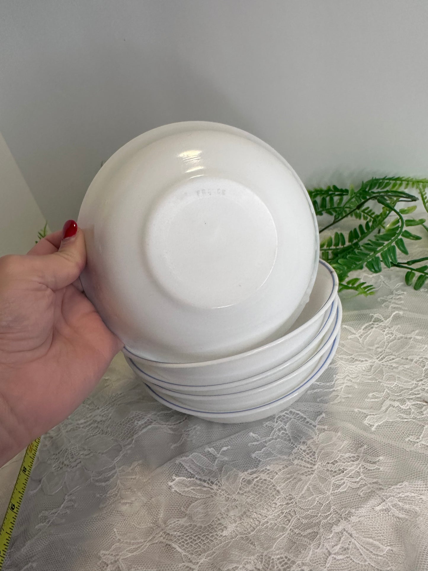 Vintage arcopal bowls (5)