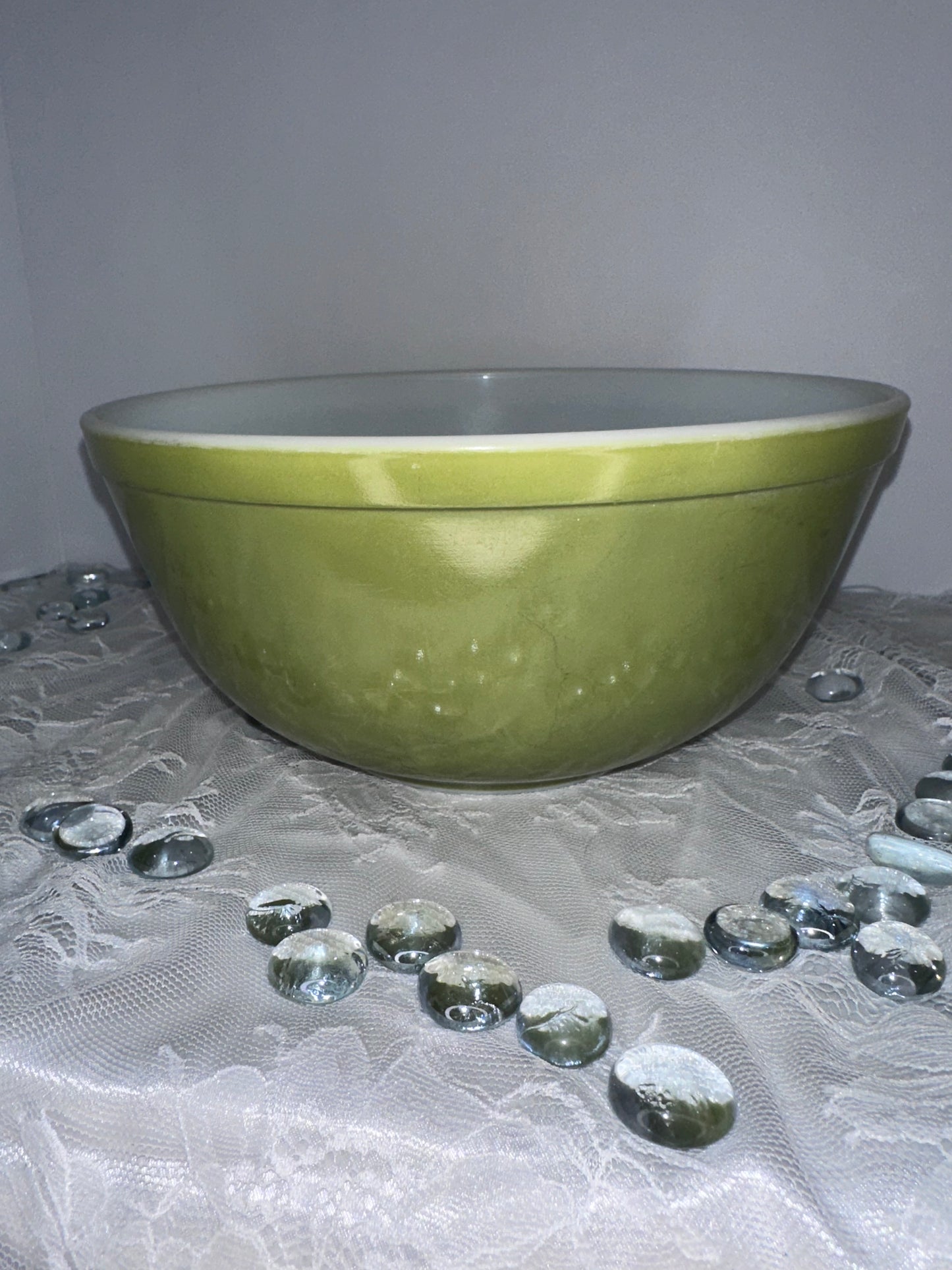 Vintage Pyrex #403 Mixing Bowl