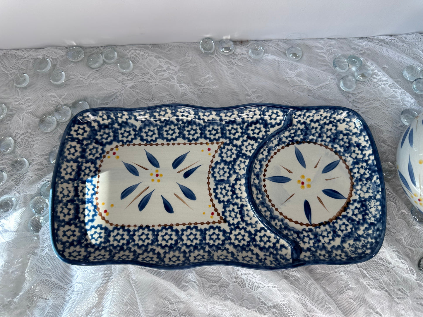 Temptations snack plate with mug set of 2