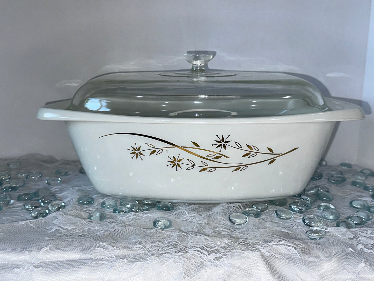 Pyrex Oblong Curved Casserole Deep #058