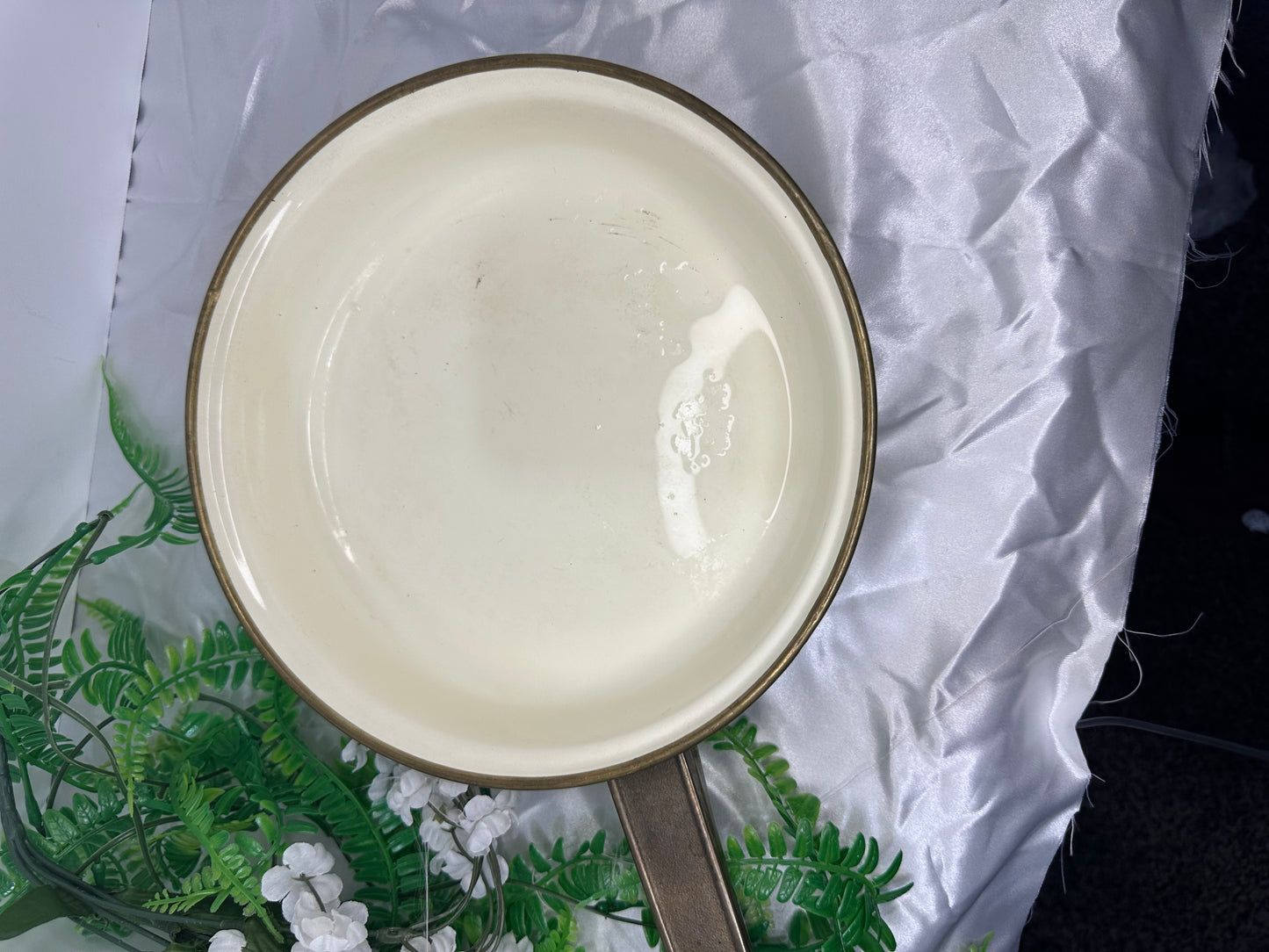 vintage Mikasa Day Dreams Grande Chef enamel frying pan with brass handles