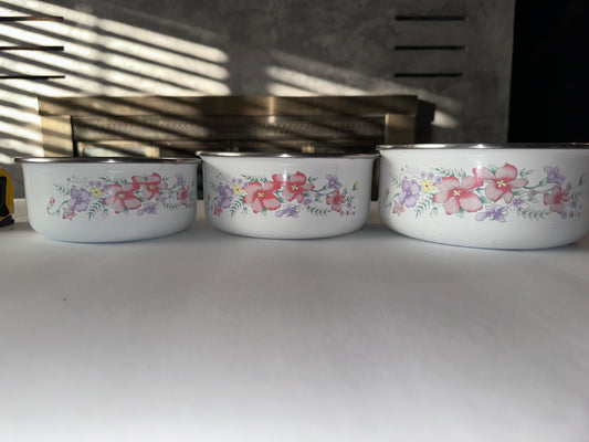 Kobie kitchen enamel bowls (3)