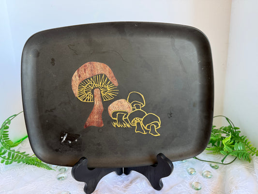 Couroc mushroom tray