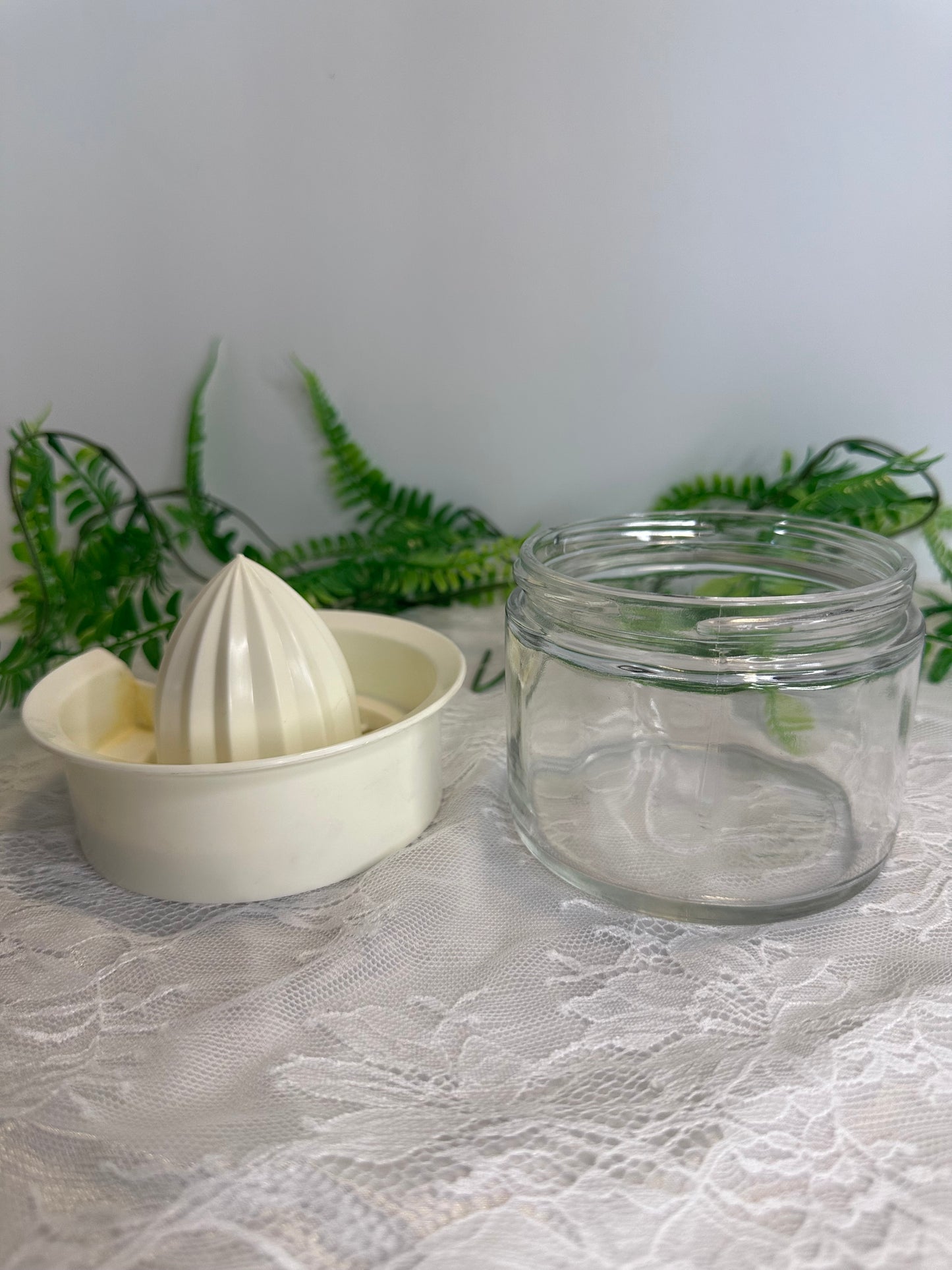 Vintage Gemco manual citrus juicer