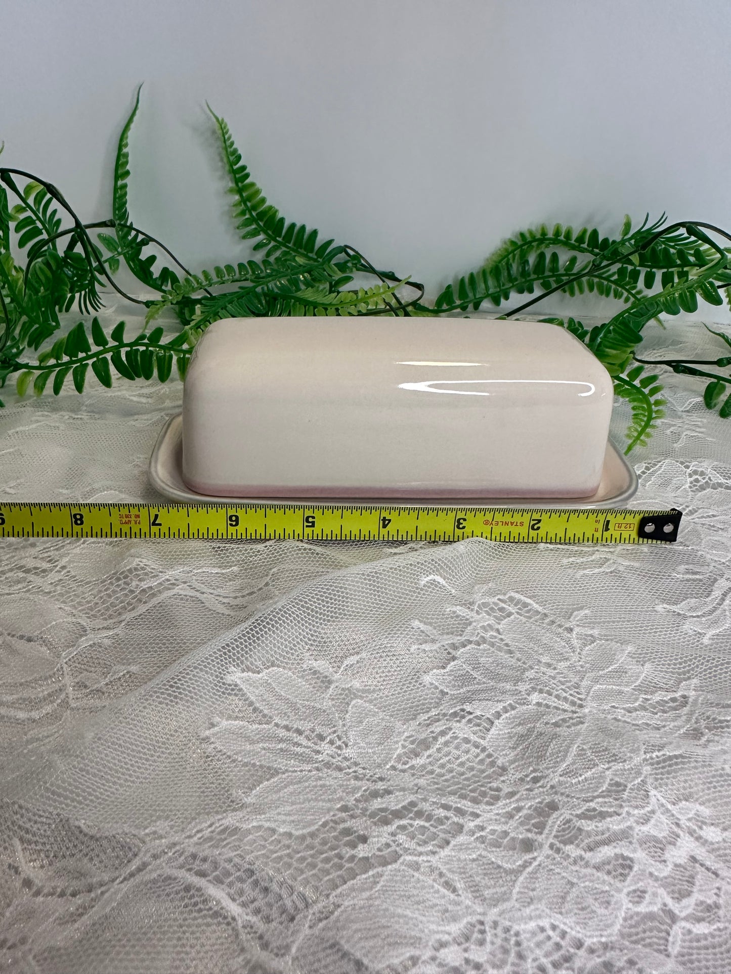 Pfaltzgraff Aura Pink Ceramic Butter Dish