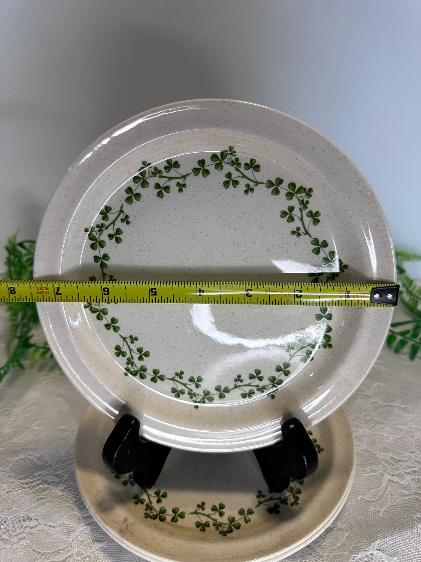 BRENDAN ERIN STONE PLATES SHAMROCKS set of 3