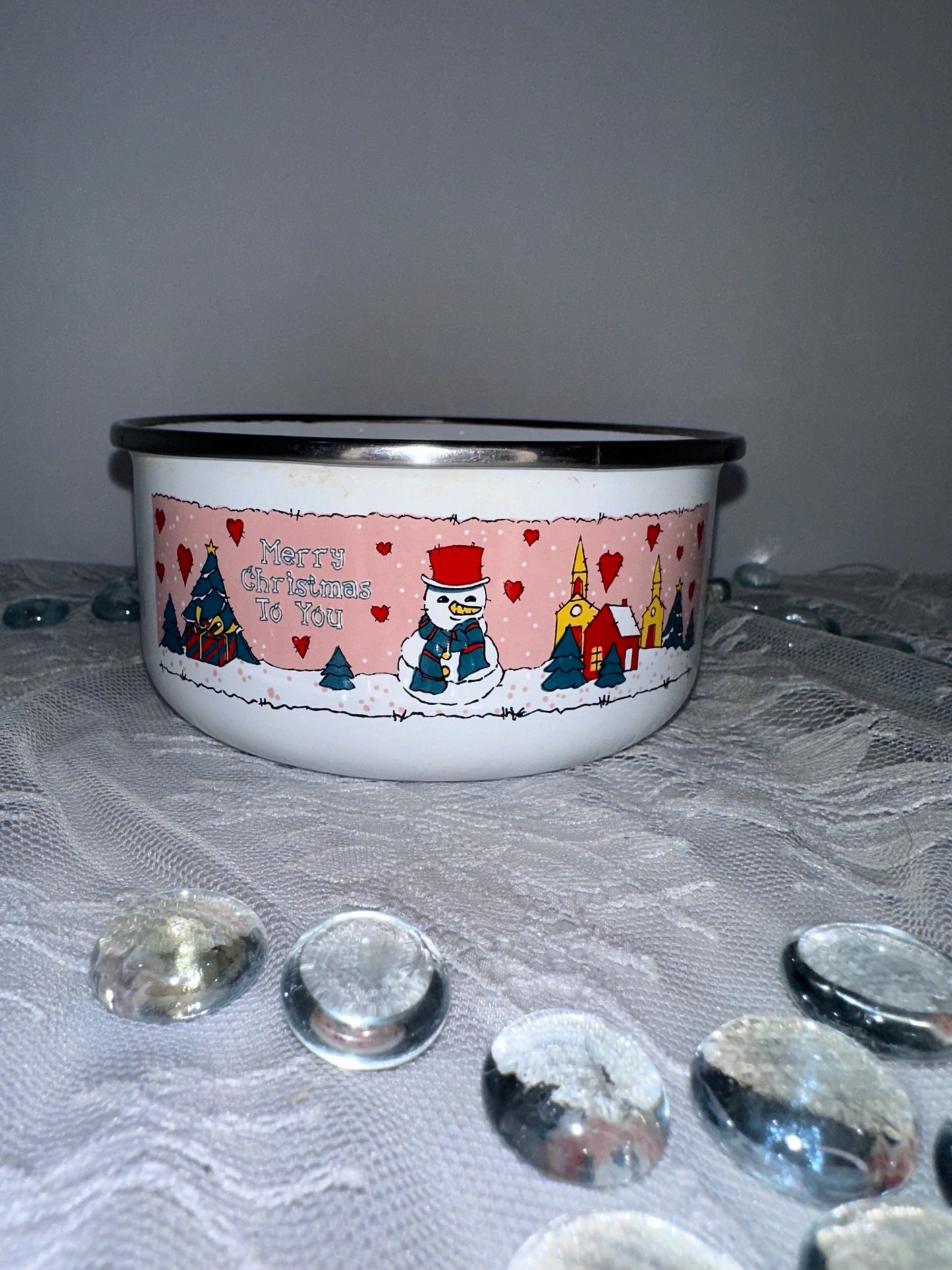 Vintage Nested Enamelware Christmas Serving Bowls Set of 3 Holiday Serving Bowls Graduated Sizes
