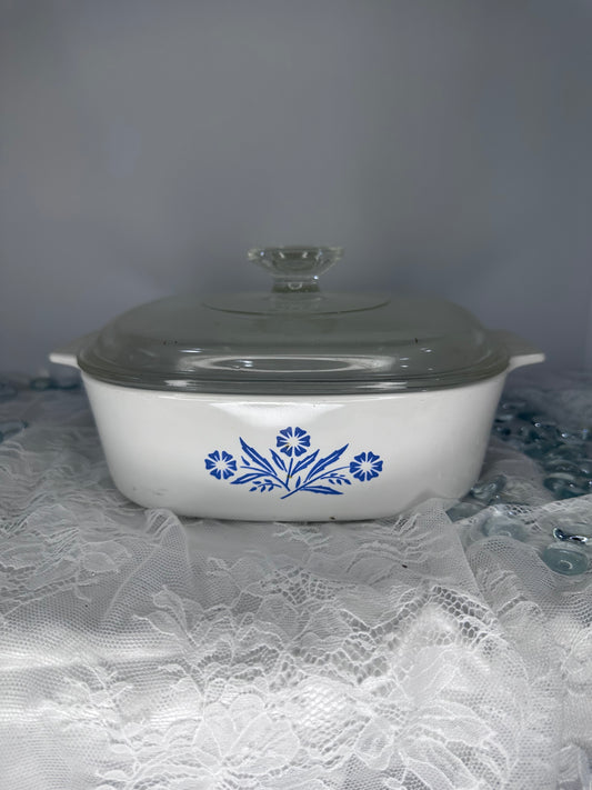 Corning Ware Blue Cornflower Casserole Dish 1 Quart with  Pyrex Lid