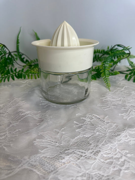 Vintage Gemco manual citrus juicer