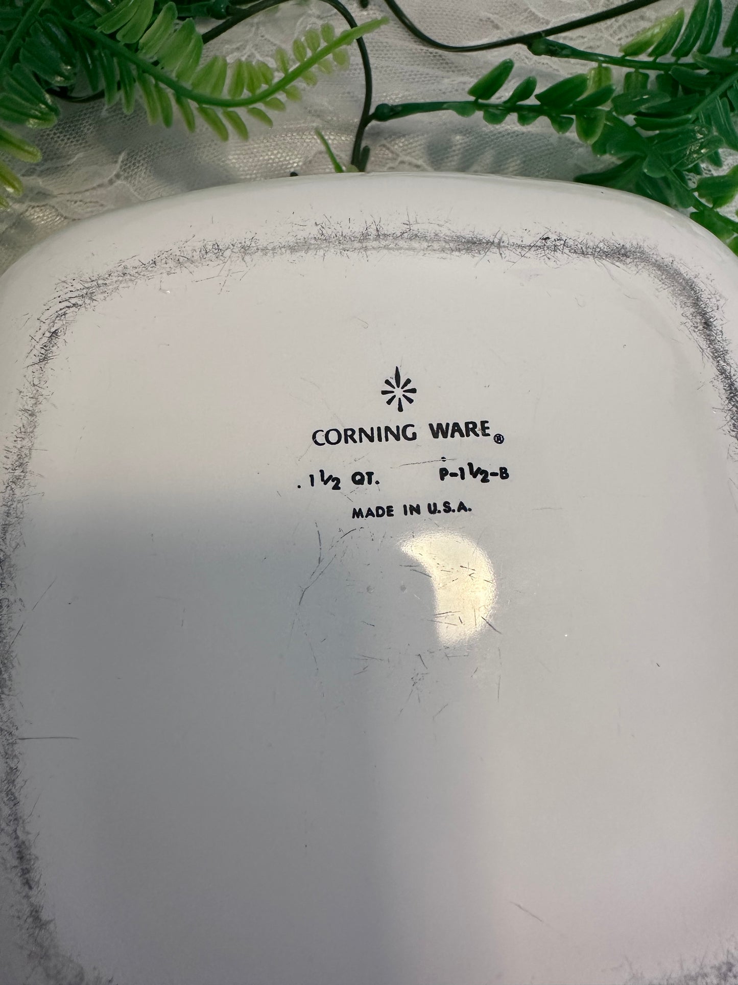 Corningware 1.5qt casserole dish