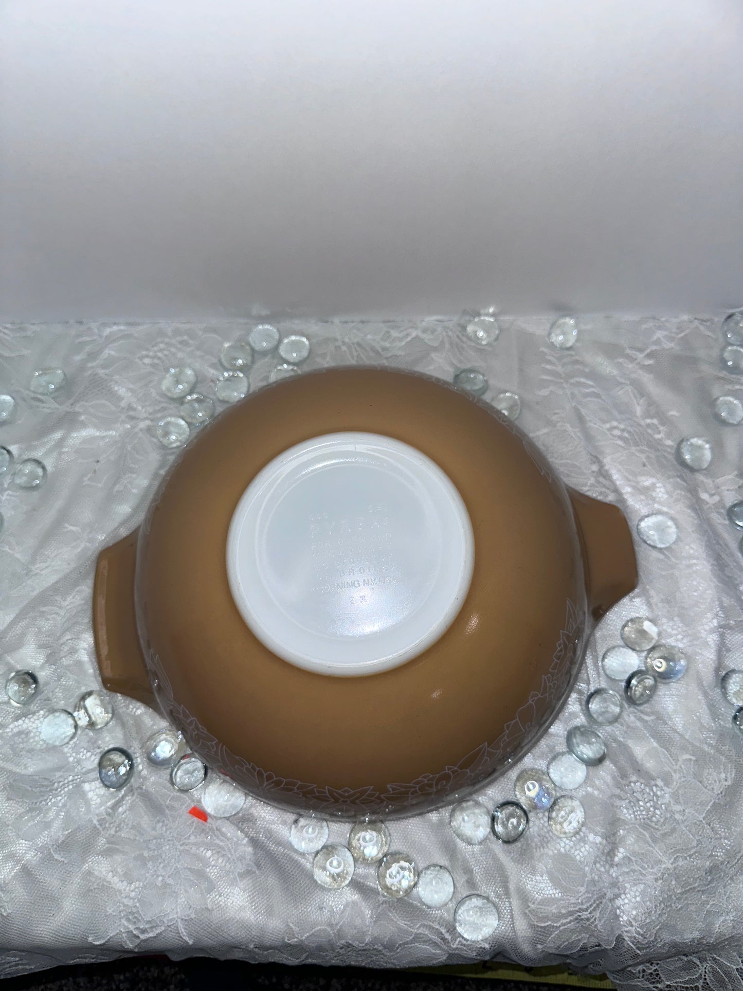 Vintage Pyrex #443 Woodland Brown (Beige) Cinderella Mixing Bowl 2.5 Quart