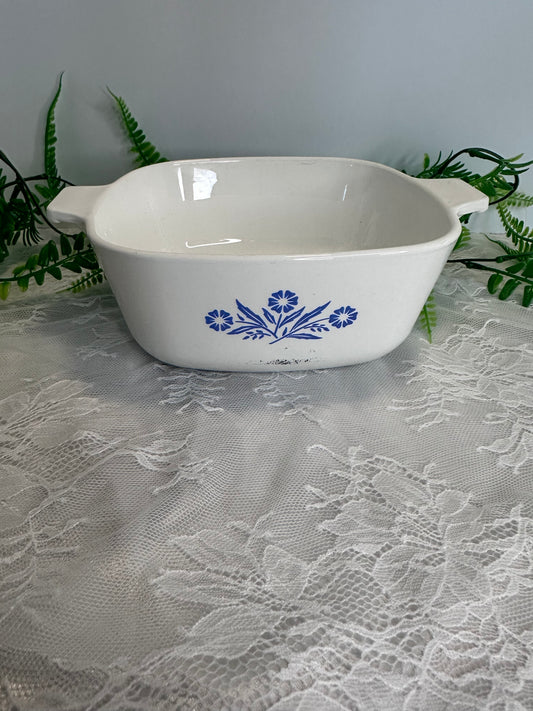Corningware 1.5qt casserole dish