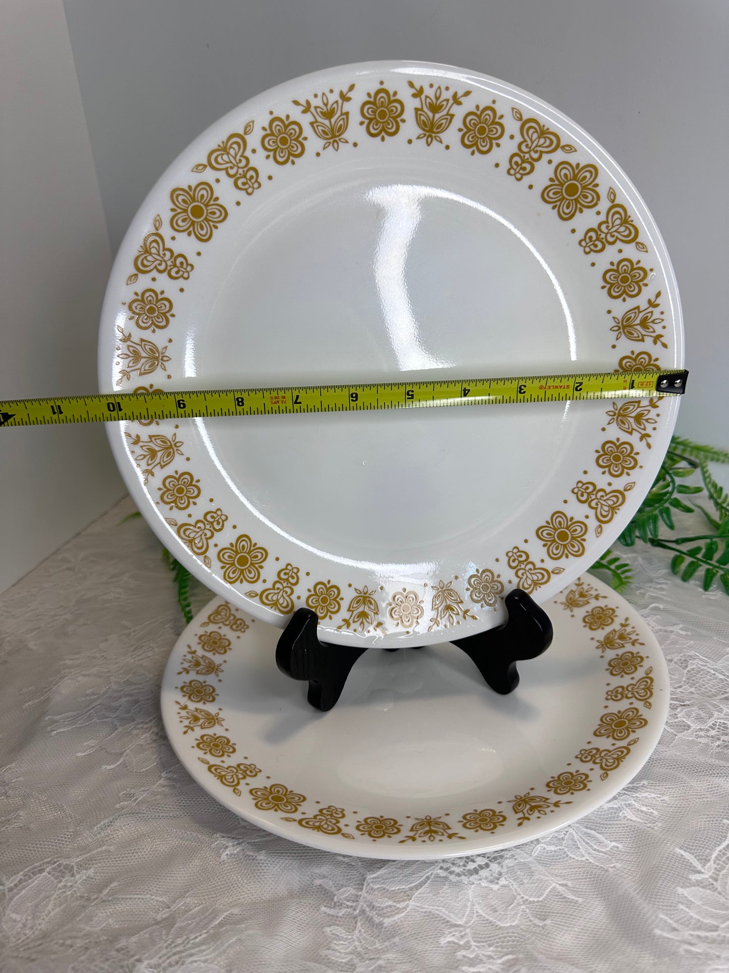 Corelle plates