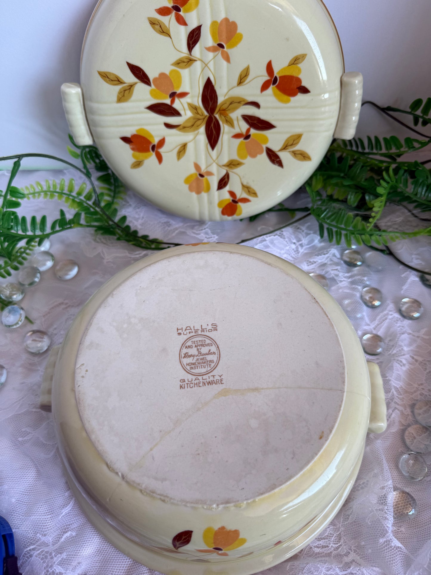 Vintage Superior Hall casserole dish