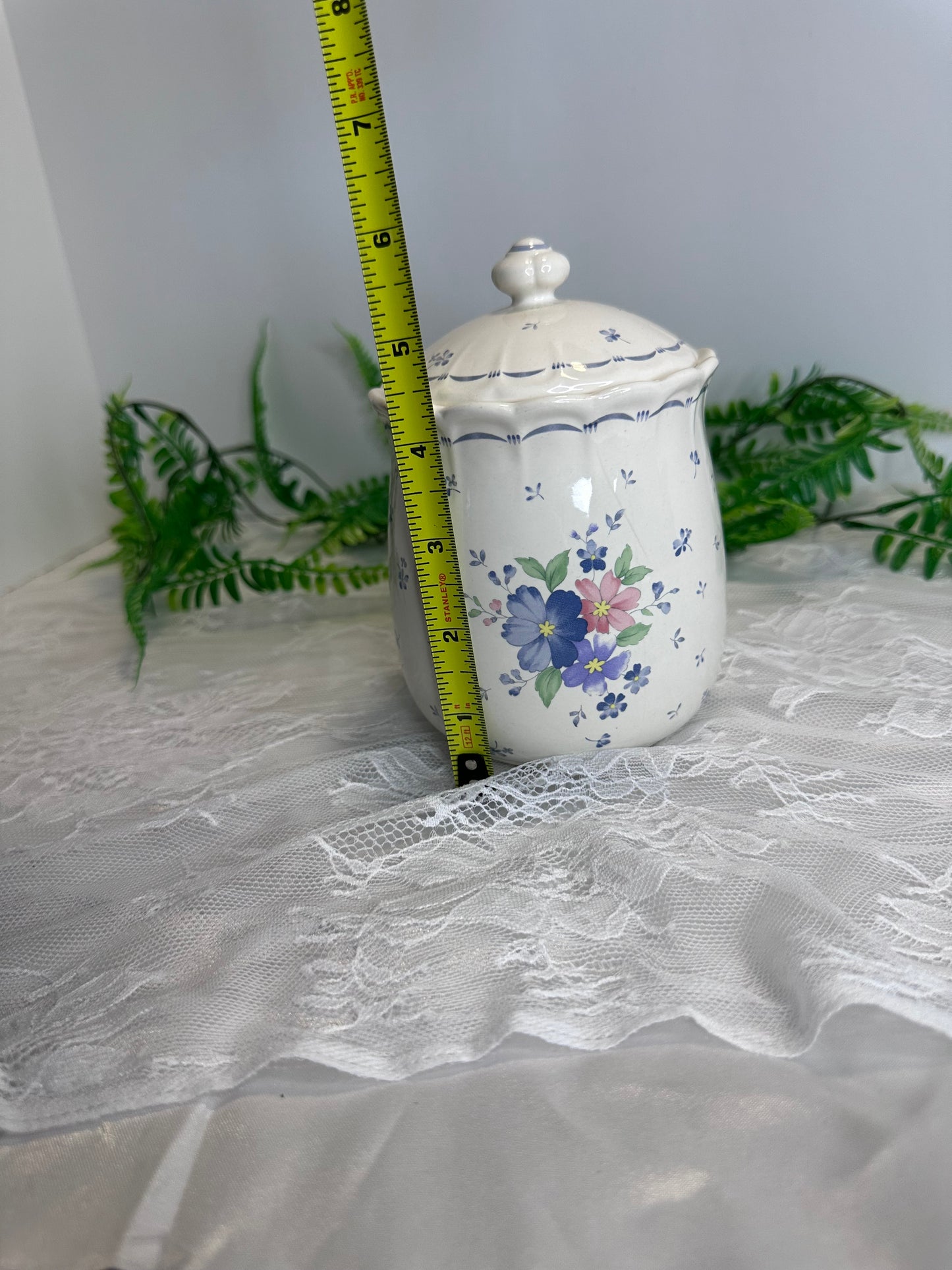 Vtg Nikko Provincial Designs Japan Dauphine Floral Canister Set Of 4