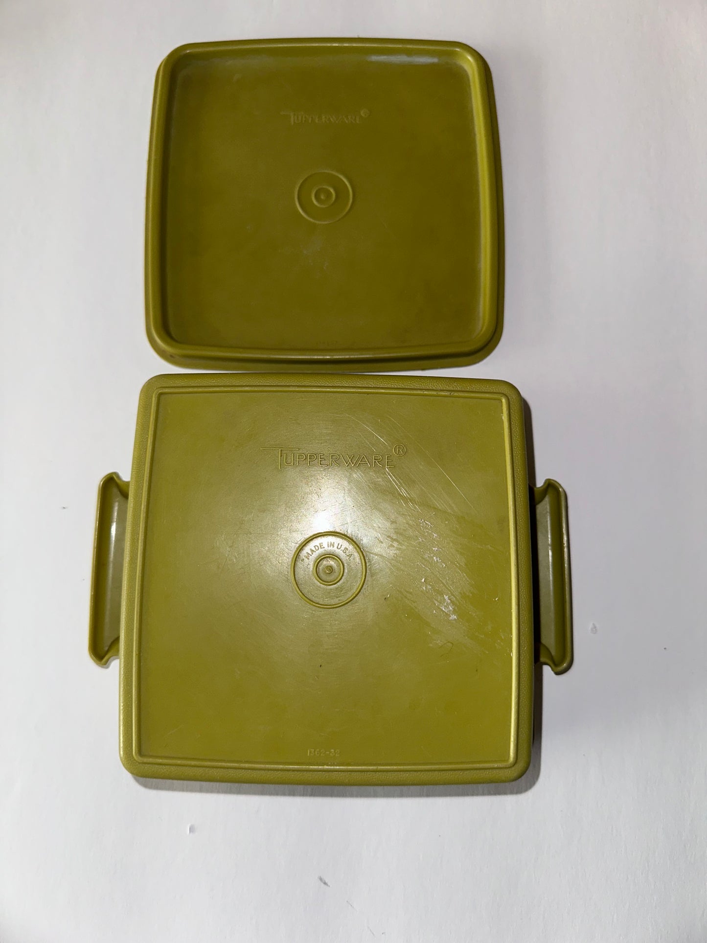 Vintage avocado green Tupperware container
