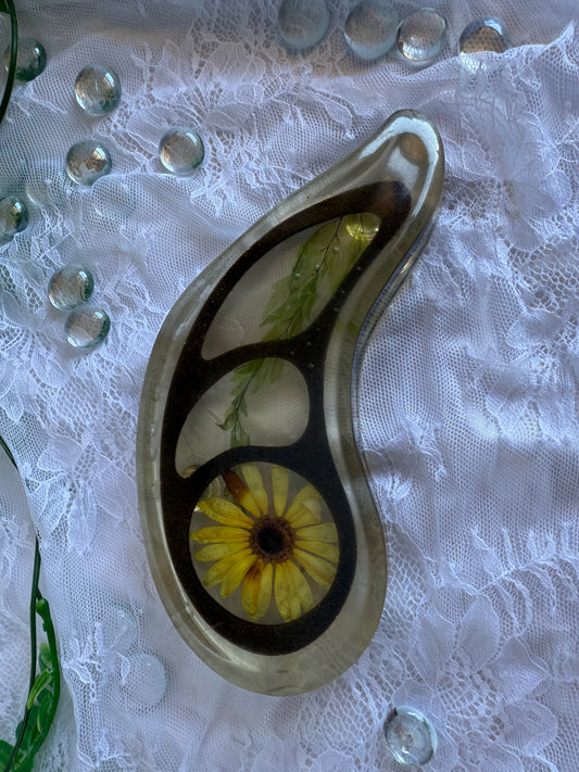 Vintage Lucite Dried flower Spoon Rest